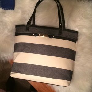 Tommy Hilfiger purse/tote